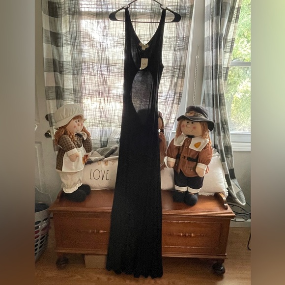 Nicki Minaj Elegant Black Apparel - Picture 1 of 4